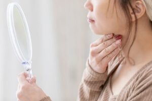 二重あごは太った人だけではない